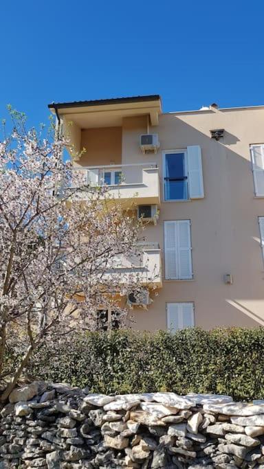 Apartments Punta Premantura Ngoại thất bức ảnh